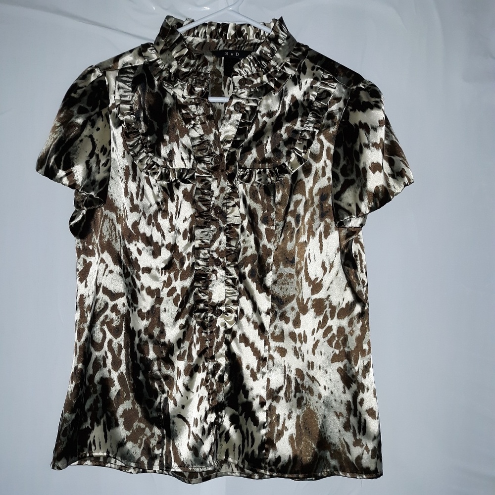 🎃 S&D Animal print top
